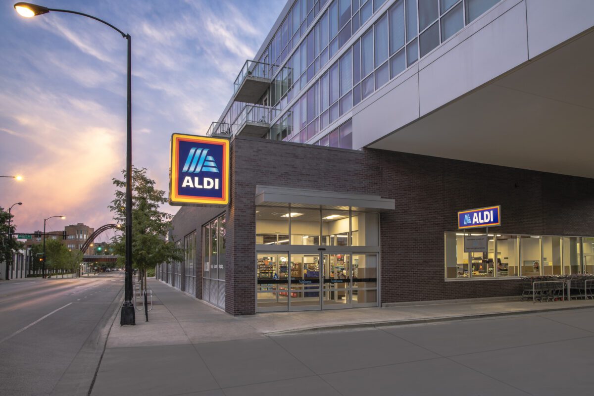 ALDI storefront, Chicago, IL