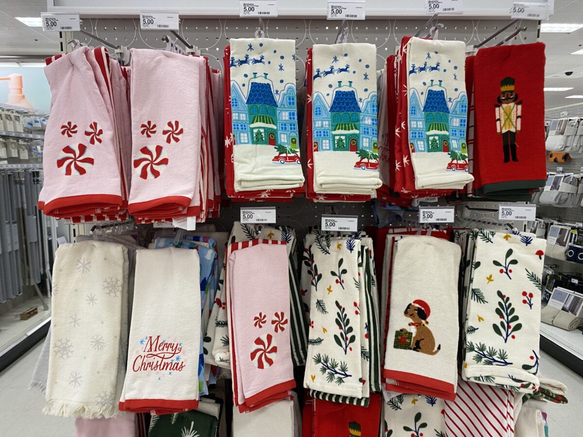 Christmas dishtowels
