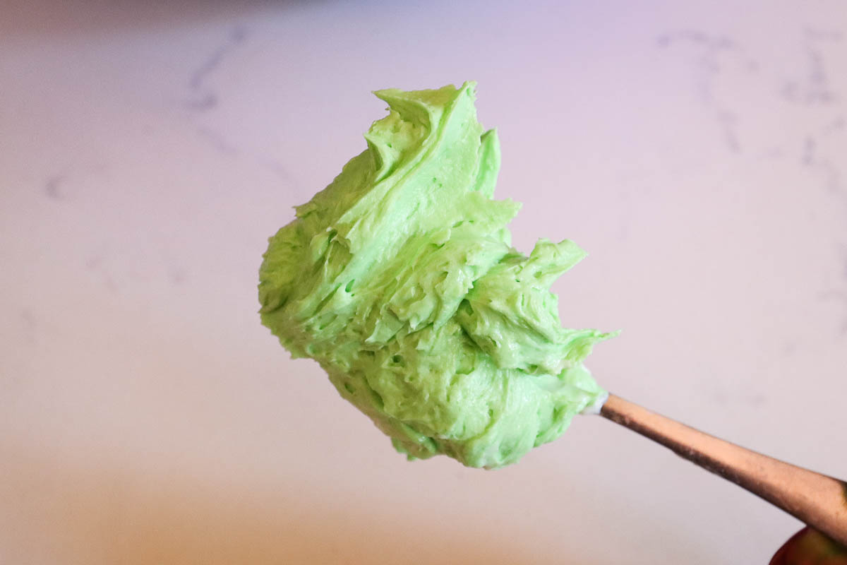 Green icing