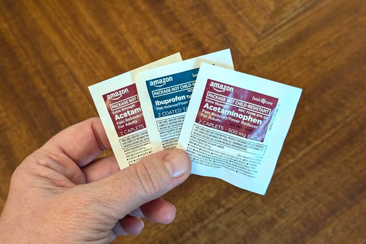 Acetaminophen and Ibuprophen packets